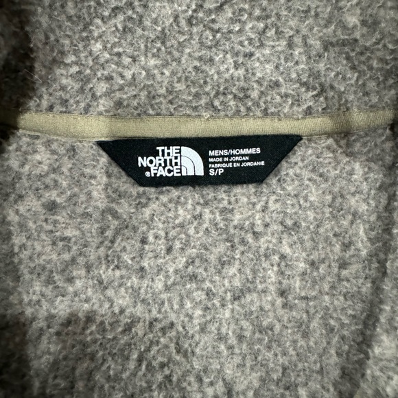 Northface Quarter Zip Pullover - Picture 2 of 3